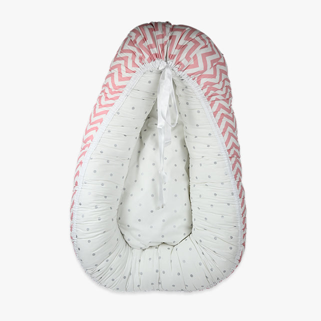 Bebi gnijezdo u puder rozoj boji za udoban i siguran san 