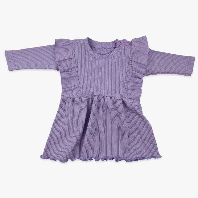 Lila ribbed haljinica za bebe sa volanima
